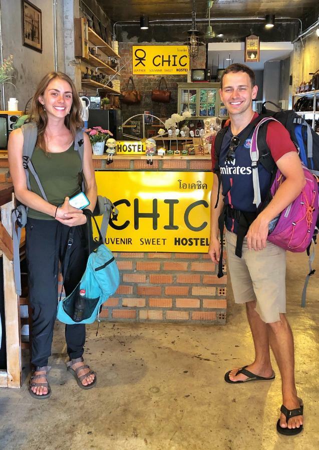 Ok Chic Phuket Hostel Esterno foto