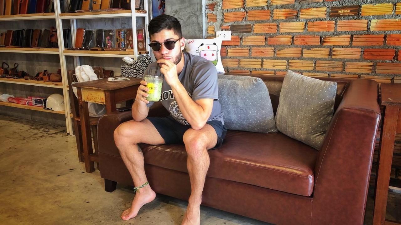 Ok Chic Phuket Hostel Esterno foto