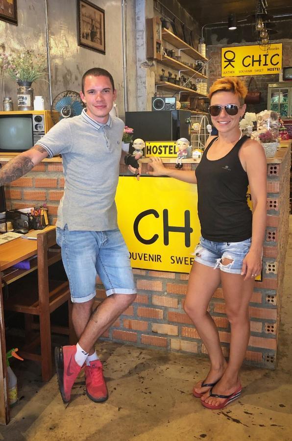 Ok Chic Phuket Hostel Esterno foto