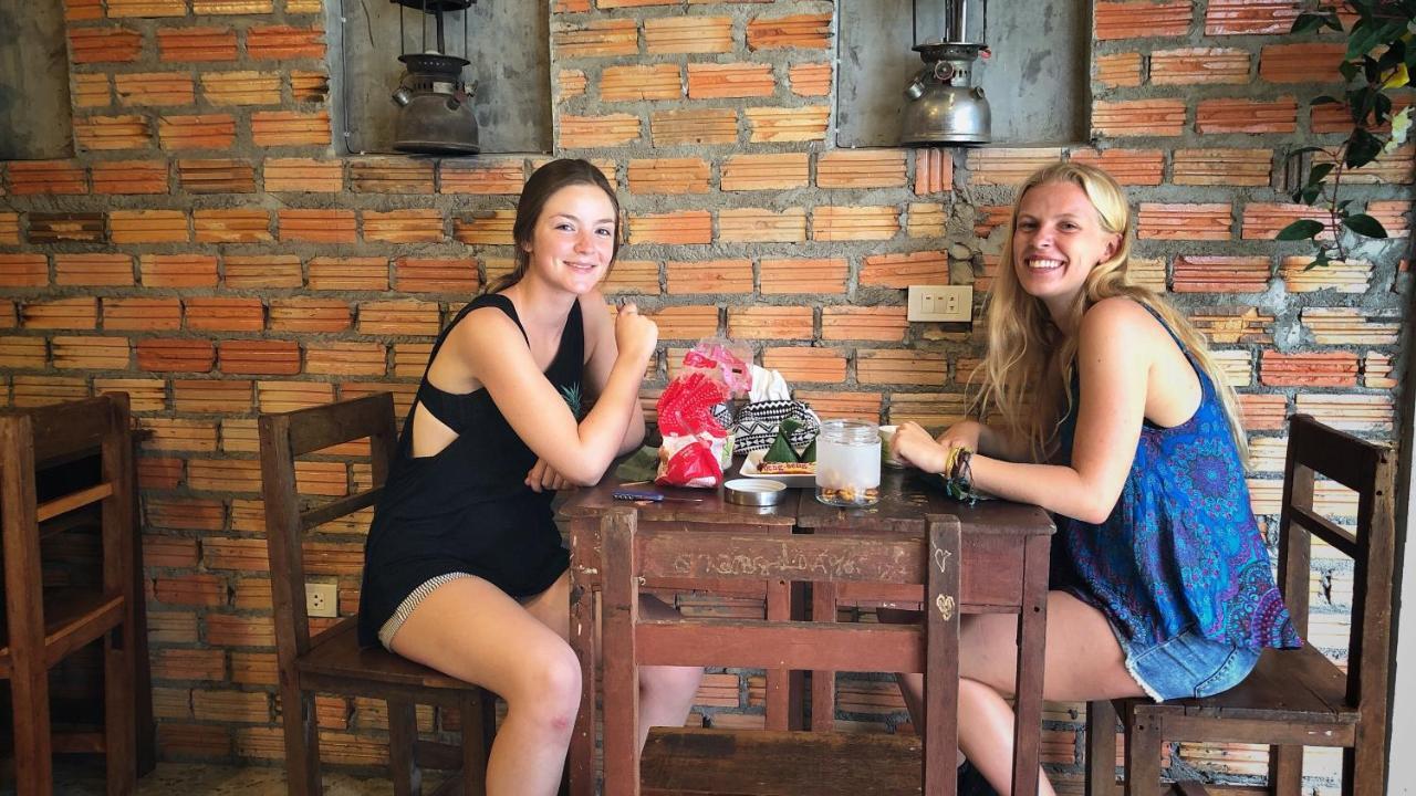 Ok Chic Phuket Hostel Esterno foto